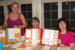 Scrap Class Holly, Rosie, Kim 2