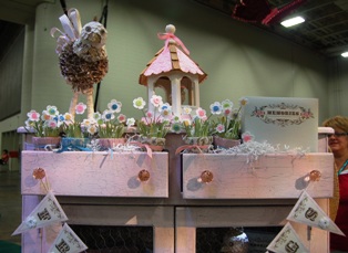 Display chicken coop