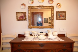 Shelli's apartment great room